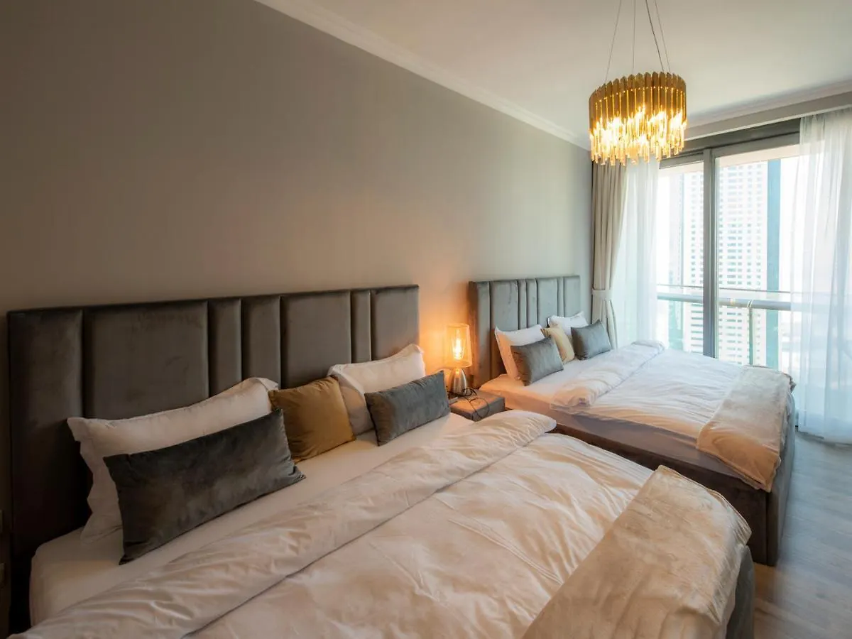Apartment First Class 2Br With Full Dubai Skyline & Sea View