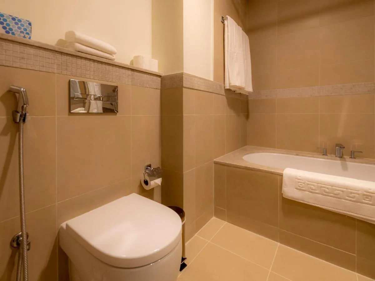 First Class 2Br With Full Dubai Skyline & Sea View
