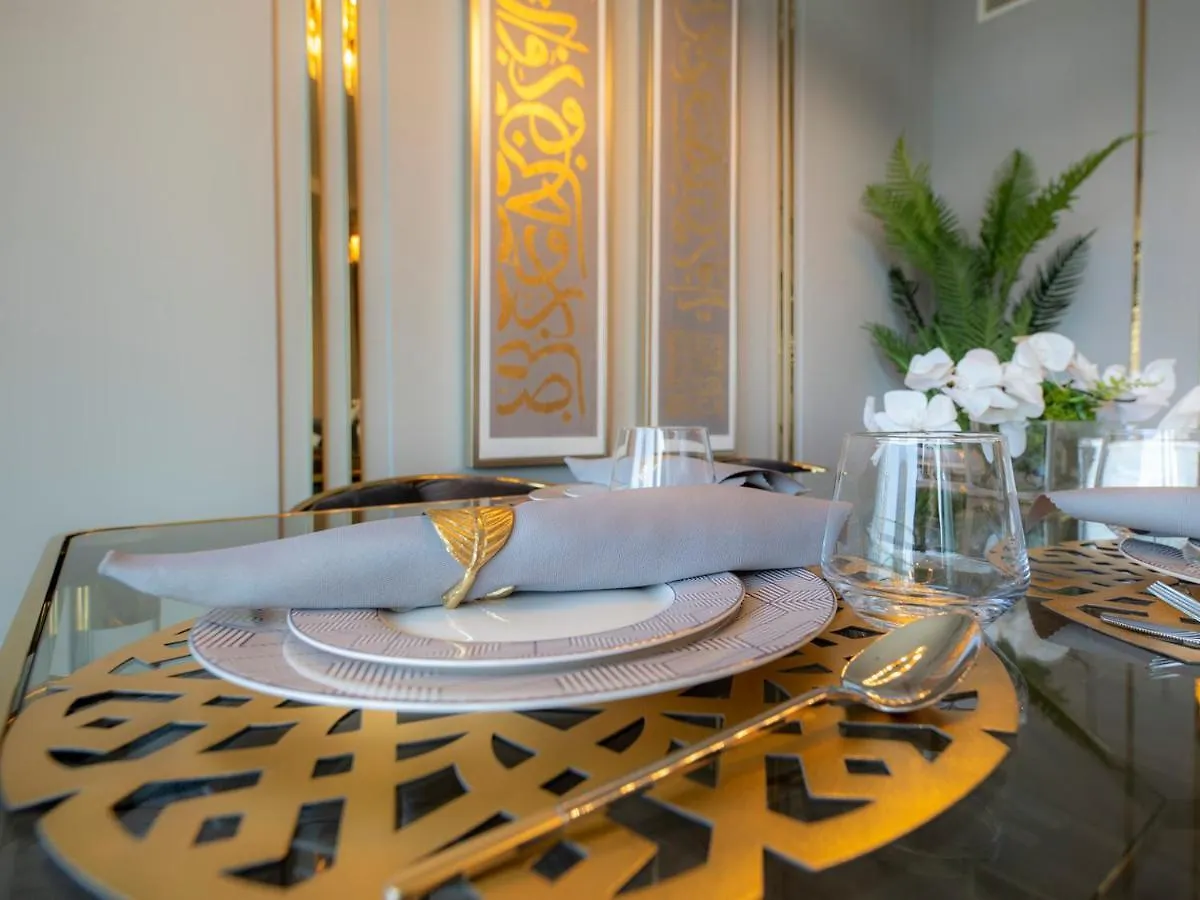 First Class 2Br With Full Dubai Skyline & Sea View Apartmán