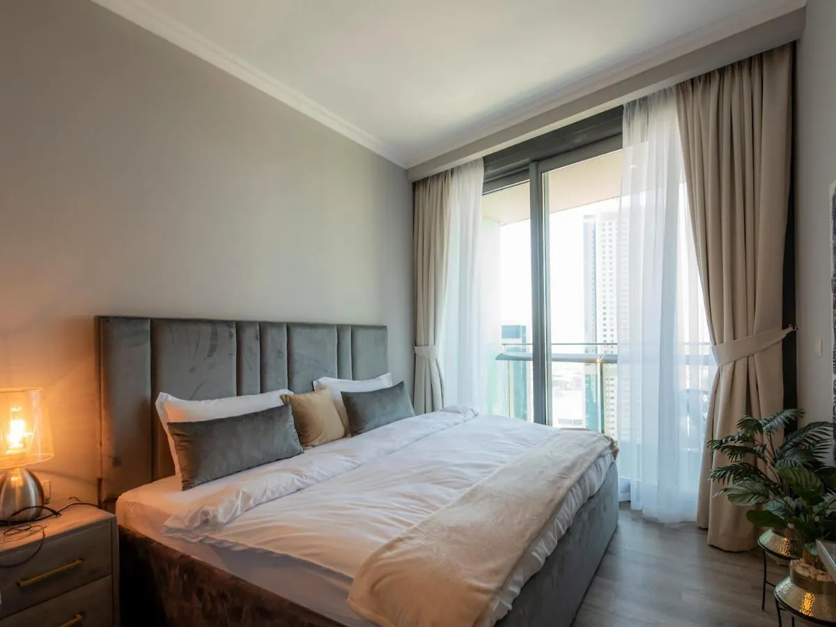 First Class 2Br With Full Dubai Skyline & Sea View شقة